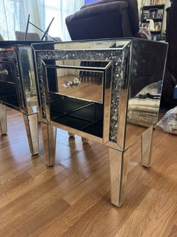 luxurious glass Drawers