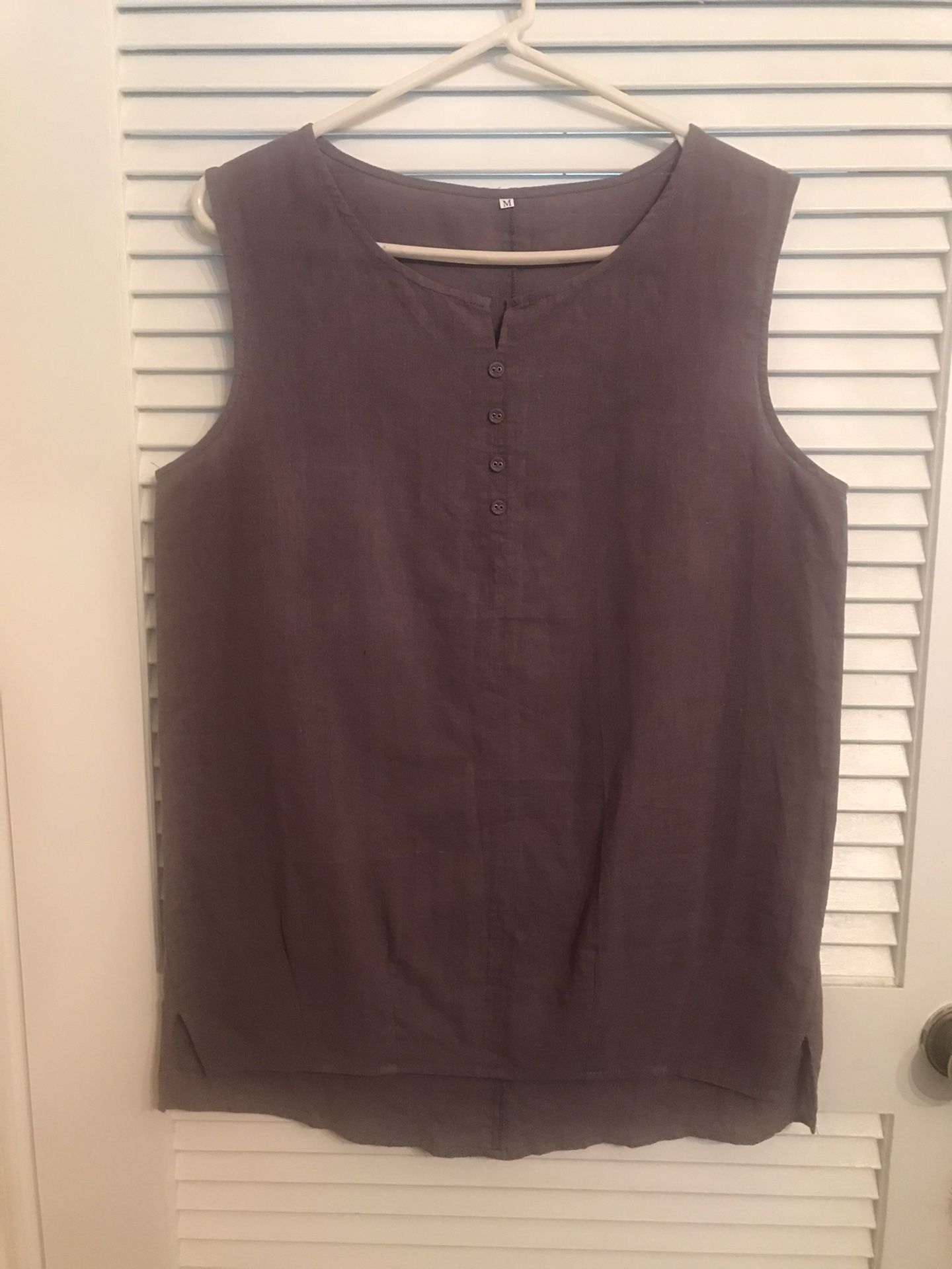 Modernmiss Gray Linen Boho Top size M
