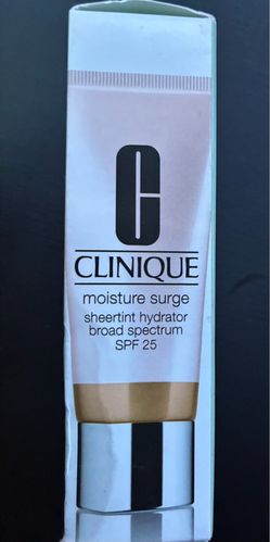 Clinique Moisture Surge Sheertint Hydrator SPF 25