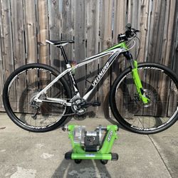 Specialized Carve Comp (Medium) with Trainer