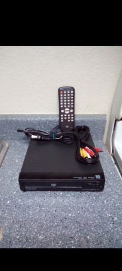 Magnavox DVD player with everything pickup 2-11 pm rainbow/Charleston cash only read description