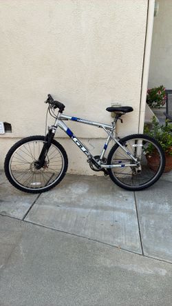 Mountain Bike (Aluminum Frame)