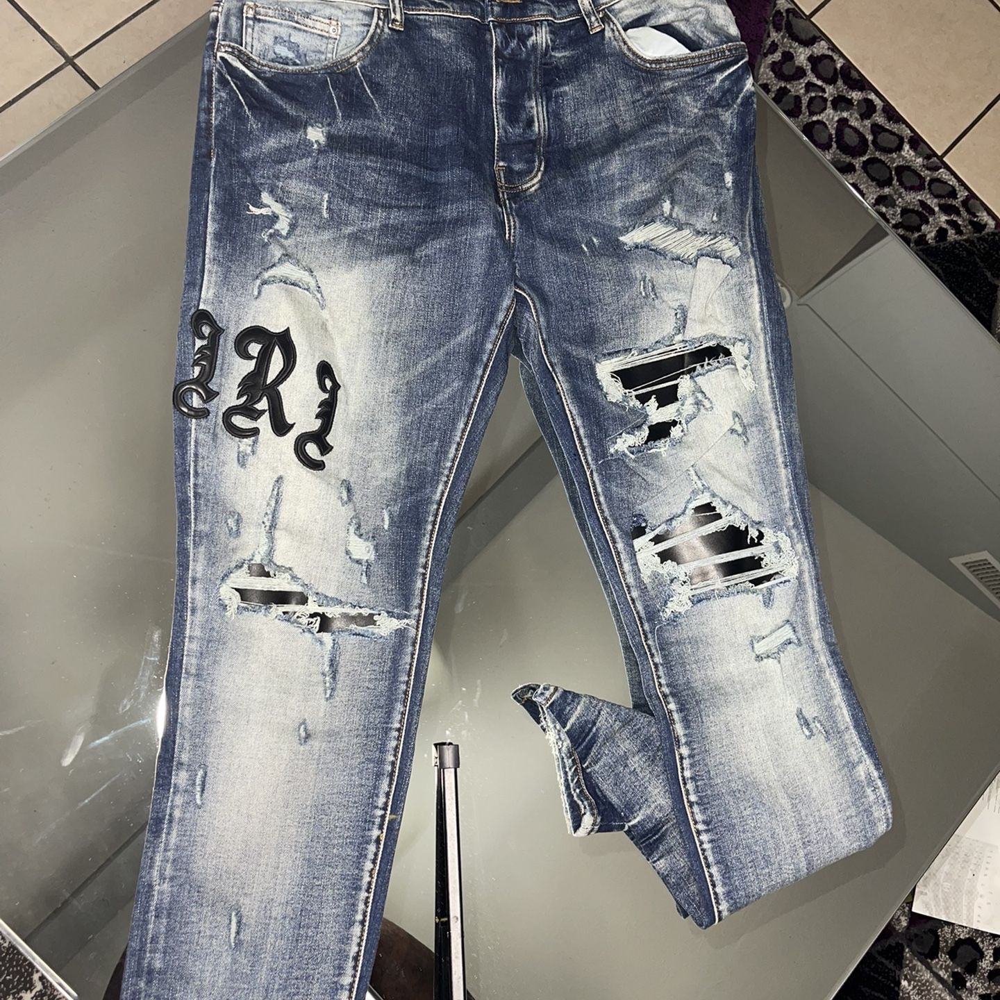 AMIRI OLD ENGLISH LOGO JEAN for Sale in Irving, TX - OfferUp