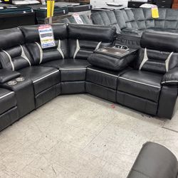 3 Pc Reclining Sectional