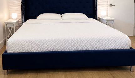 King Mattress 1 year old