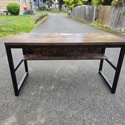 Computer/Study Desk