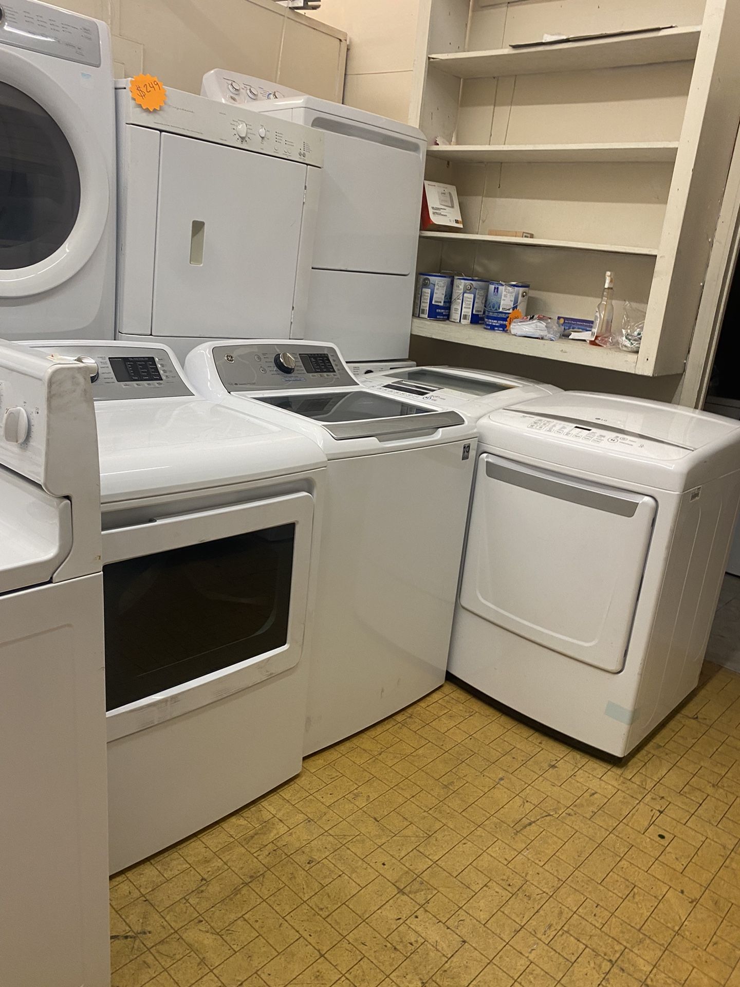 Washer Dryer Sale!! Starting @ $199 (Dryer) Delivery and install available for small fee 🚛