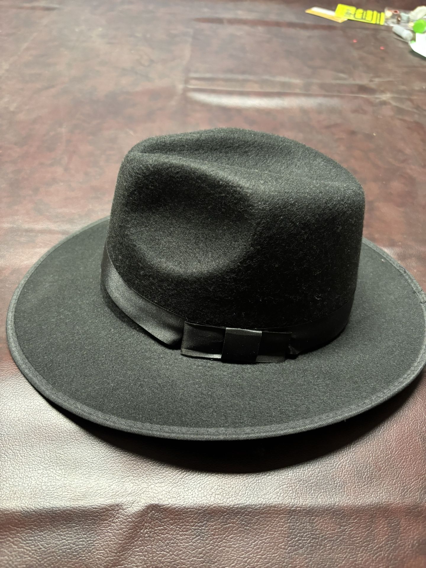 Elegant Looking Stylish Wool Black Hat