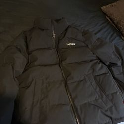 Levi’s Puffer Jacket