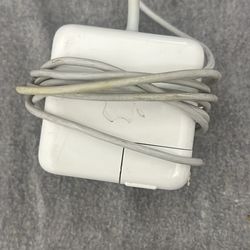 MacBook Pro 13 charger