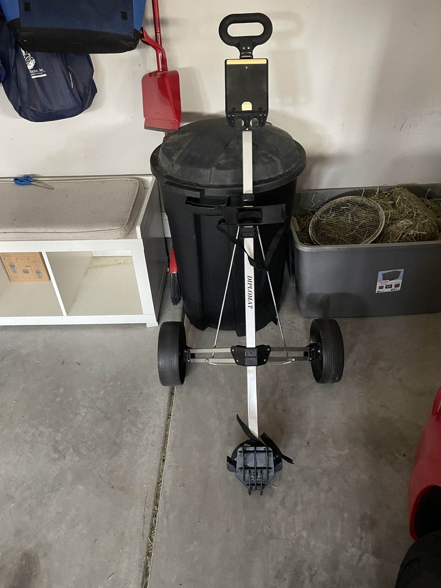 Diplomat Golf Bag Cart. Very Good Condition.