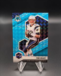 2021 Tom Brady Panini Mosaic Blue Fluorescent /15 #137 New England Patriots