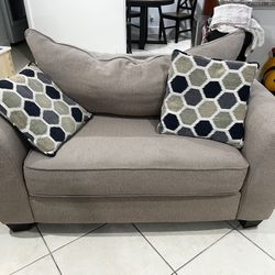 Love Seat 
