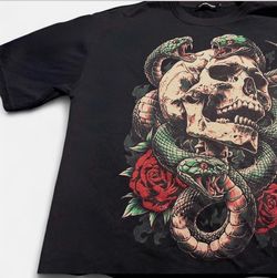 Black Skull Snake Graphic T-Shirt  size L