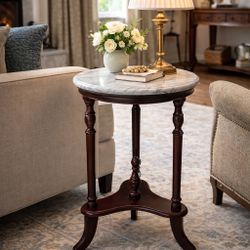Elegant Marble-Top Side Table – Classic Style