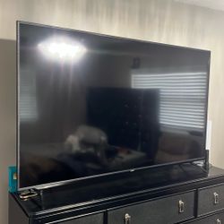 Vizio Smart Tv 70” 4k LED