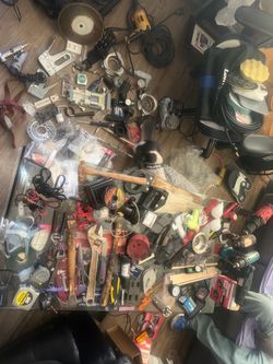 Cleaning anything tools out…. Over 100 pcs asking $75 for all . Everything is in good condition & some new & some are Preowned . all drills are in goo