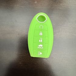 Nissan Remote Cover (Glow In The Dark)