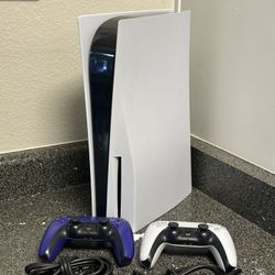 PlayStation 5 With 2 Controllers 