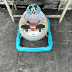 baby walker 