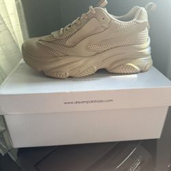 Womens Shoes 