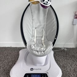 4moms Mamaroo Multi-motion Swing