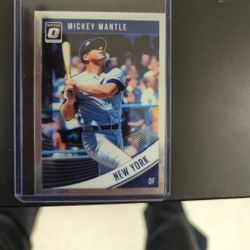 Mickey mantle optic holographic baseball card