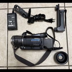Sony Handycam HDR-HC1 Camcorder HDV MiniDV Tape Video Camera & Lens Tested