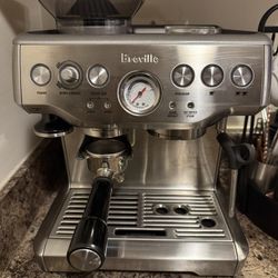 Breville Expresso Machine