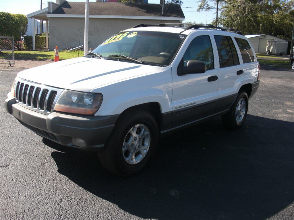 2000 jeep Cherokee $1800 $ Cash only$