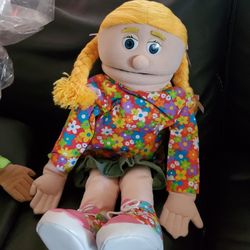 Vanteliquist Doll Girl