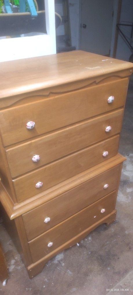5 Drawer Dresser