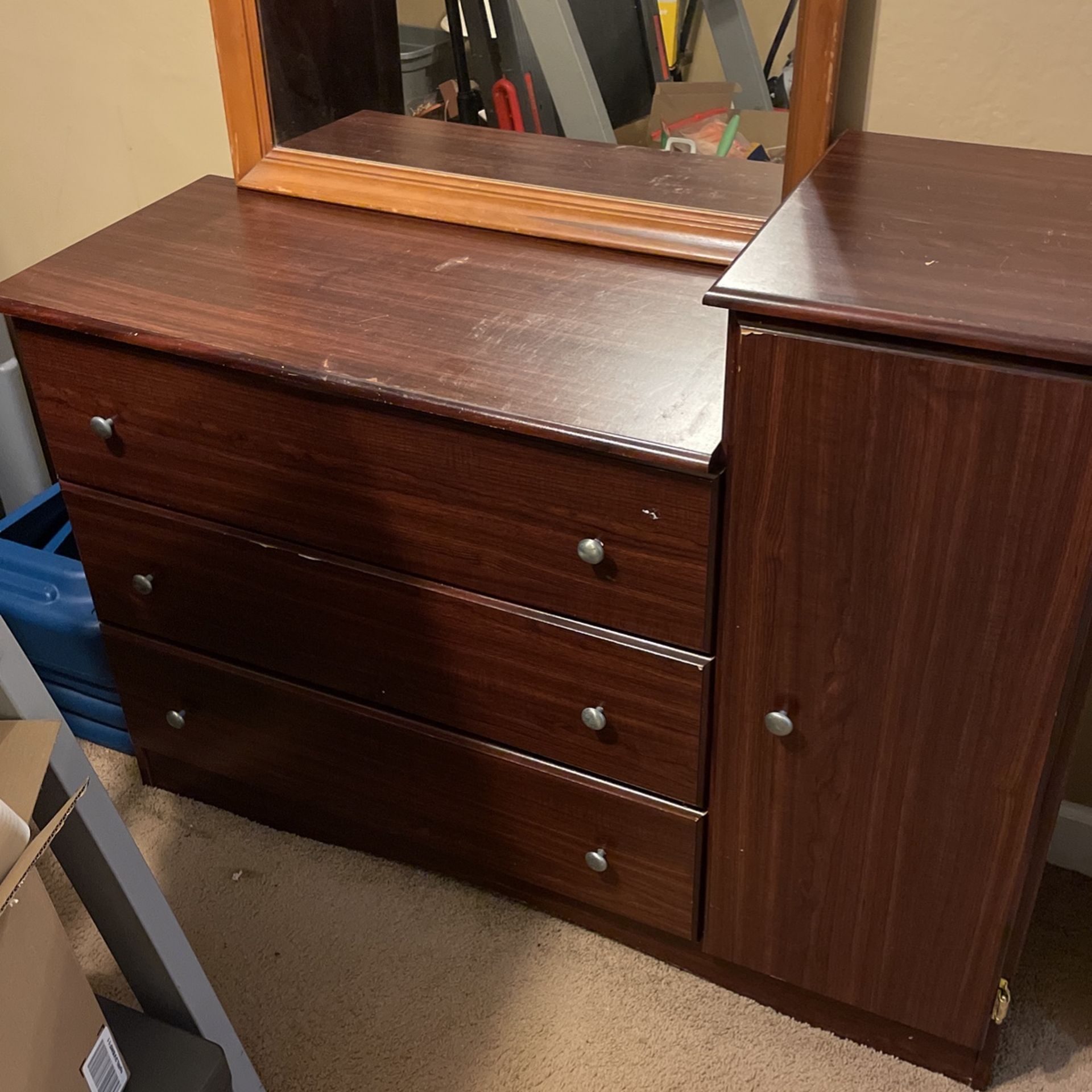 3 Drawer Dresser Cabinet Changing Table & Mirror