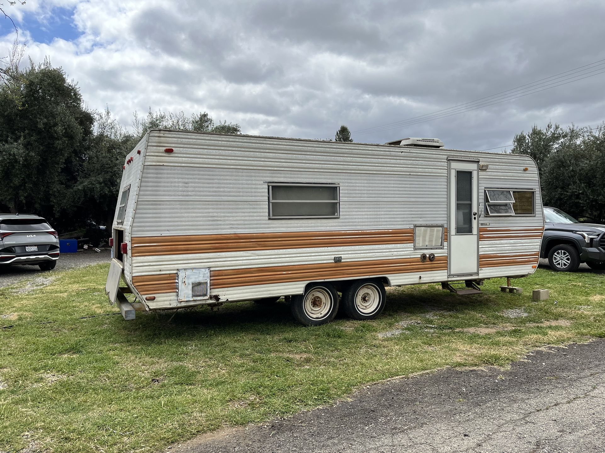 1976 Santa Travel Trailer for Sale in Wildomar, CA - OfferUp