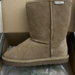 Women’s Bearpaw boots