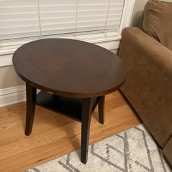 Set of 2 Sturdy Wood Oval End Tables with Shelves – Espresso Finish