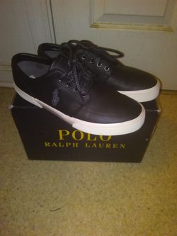 POLO SHOES 25 bucks