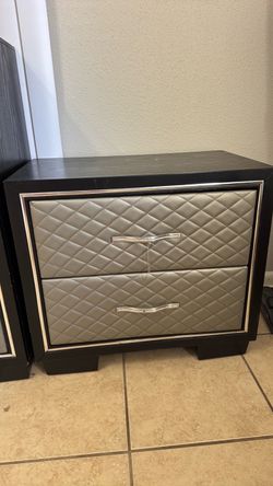 Glam Dresser Set - 6 Drawer Dresser + 2 Nightstands - Black/Silver Quilted - Katy