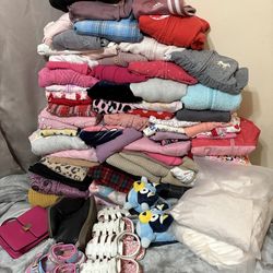 Clothes bundle