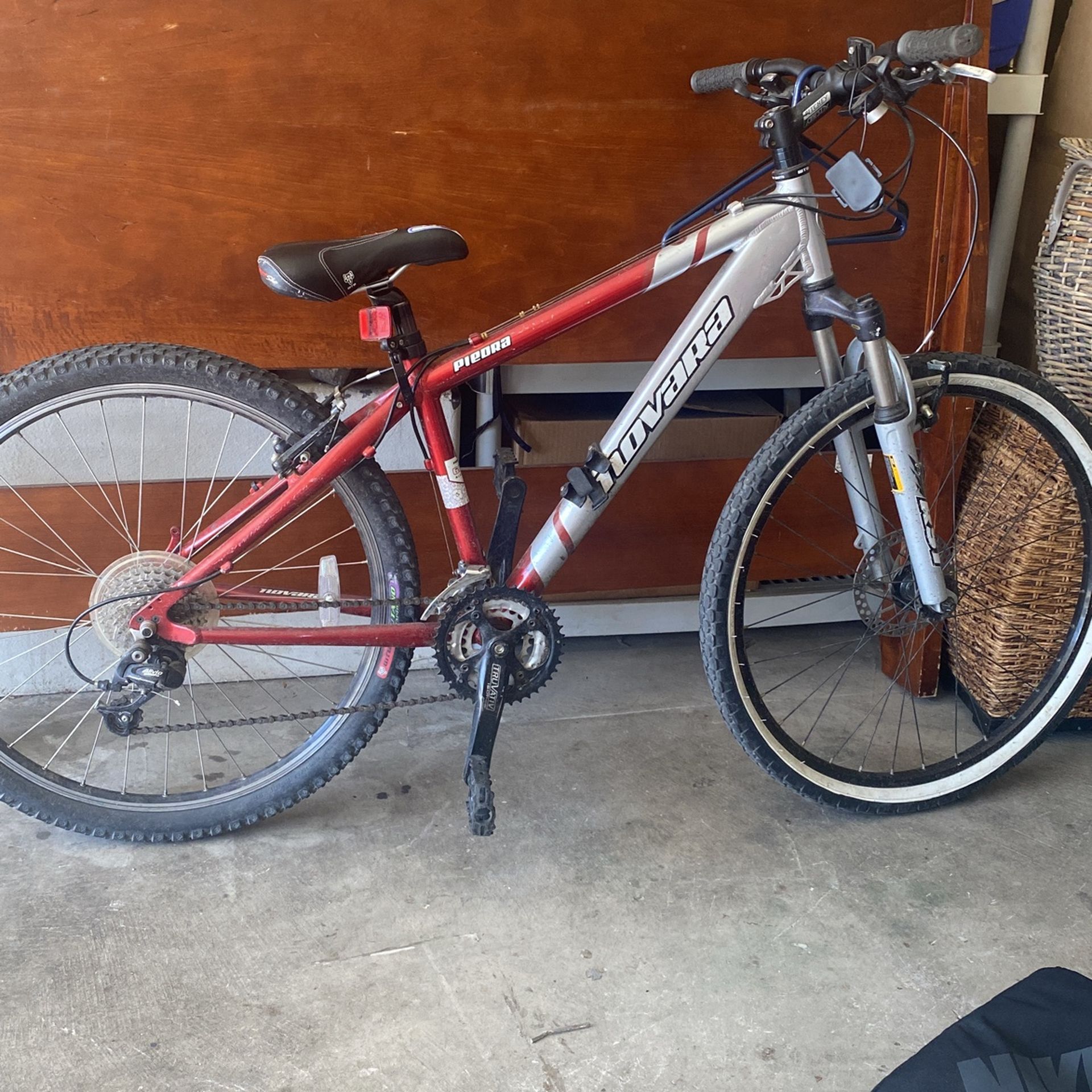 Novara Piedra Mountain Bike