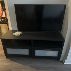 40 Inch Vizio D-Series TV 