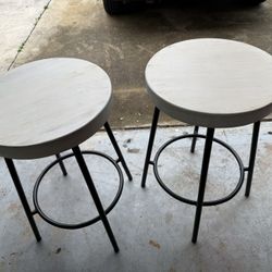Bar & Counter Stools
