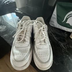 Nike Air Force 1 Women’s Size 9