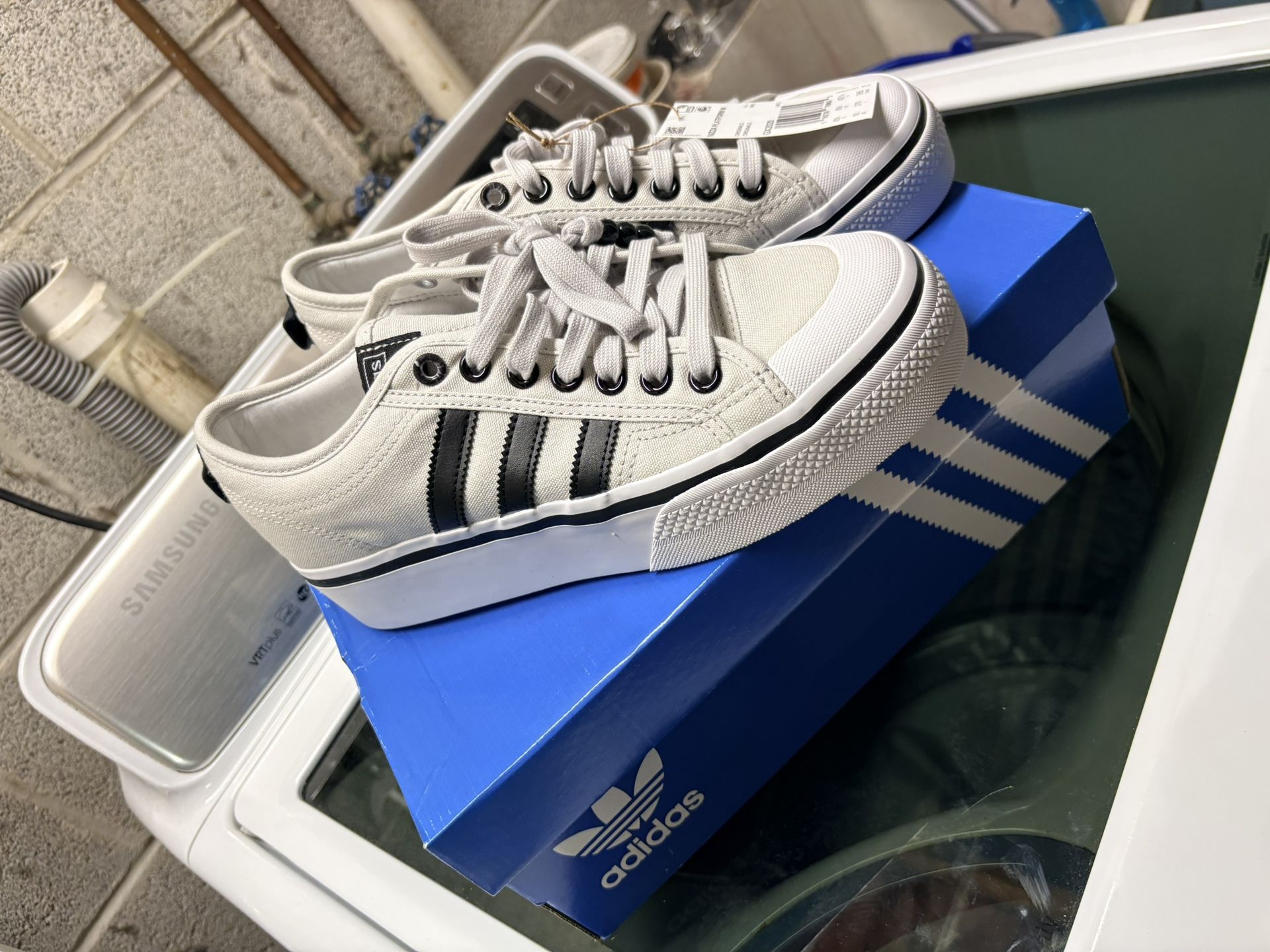 Women adidas Sneakers