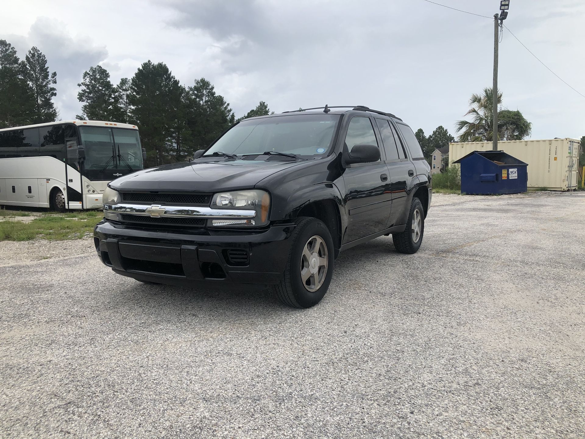 06 Chevy Trail Blazers ($2,400) TODAY ONLY