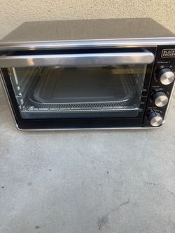 Black+Decker Toaster Oven with Air Fry- see Description!