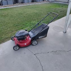 Lawnmower 