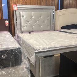 Queen size headboard footboard and rails for 799