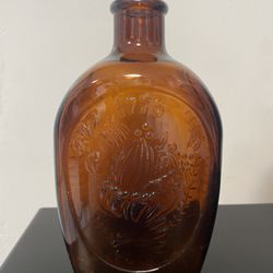 LOG CABIN Vintage Cornucopia Brown Glass 1776 Syrup Bottle
