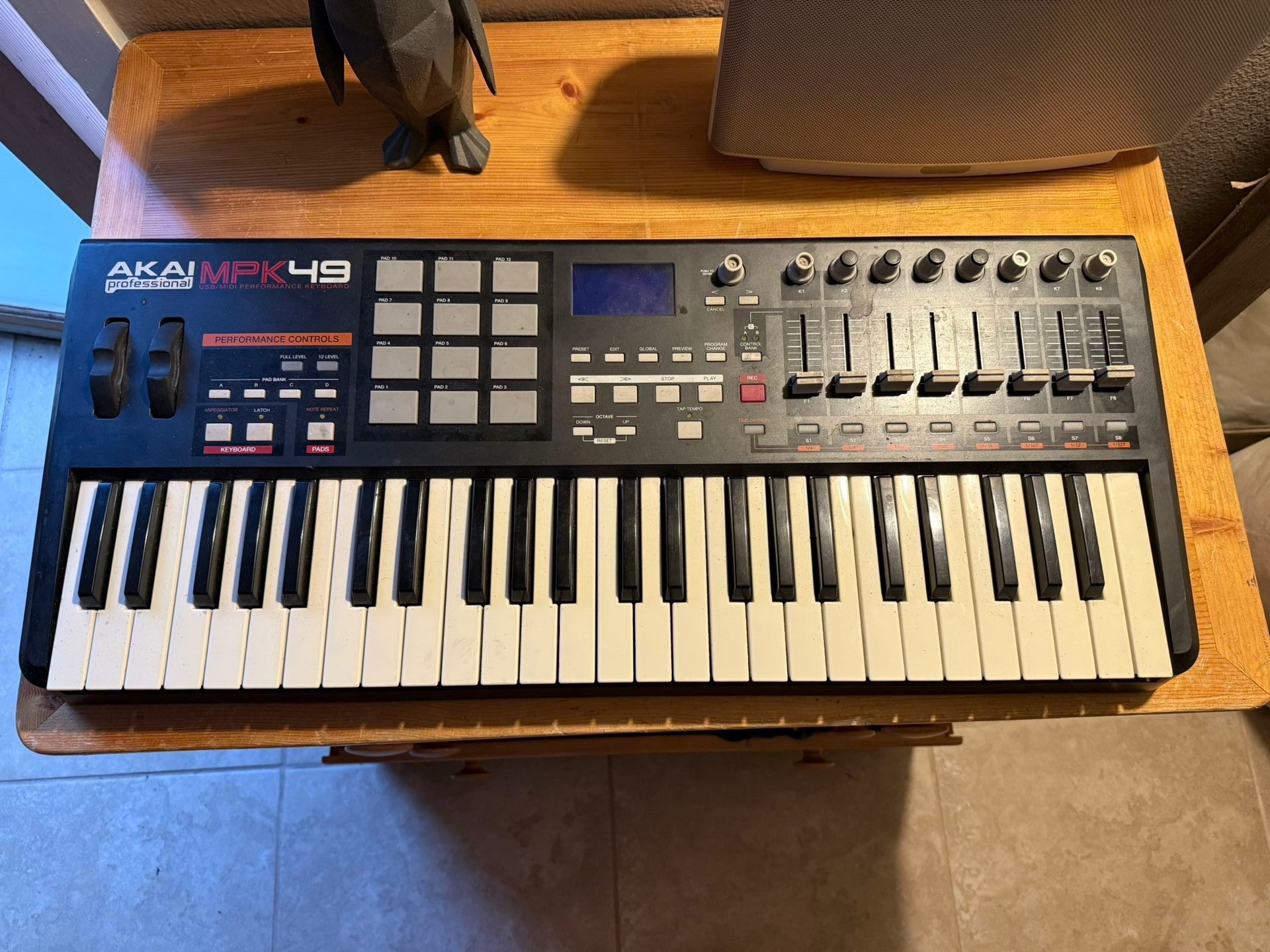 AKAI MPK 49
